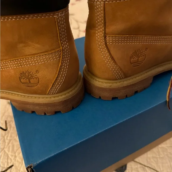🧡 Women’s Timberland Waterproof Workbooks - Picture 8 of 8